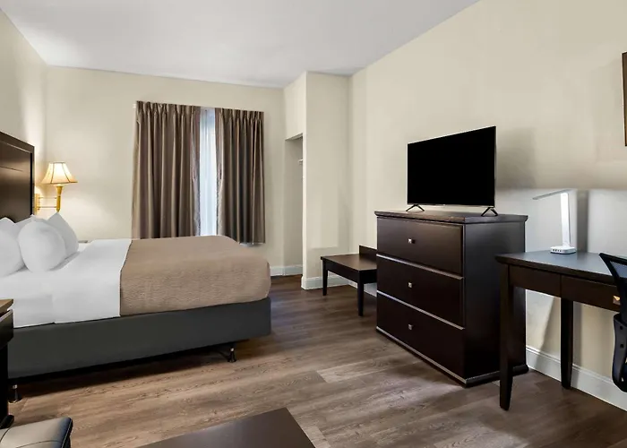 Quality & Hotel 2*