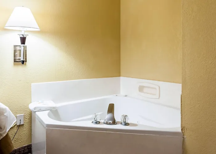Hotel Quality & 2*